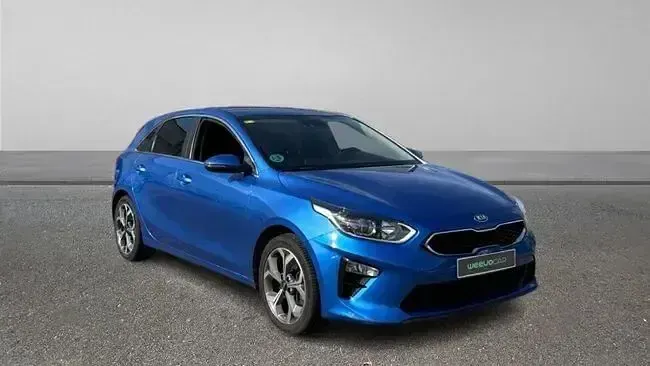 Usado Kia Ceed 100 CV (73 kW) 2020 Azul Utilitario