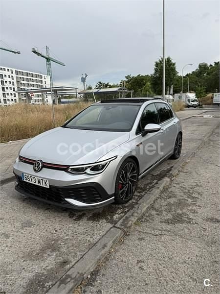 Usado VW Golf VIII GTI Clubsport 301 CV (221 kW) 2022 Gris / plata Berlina