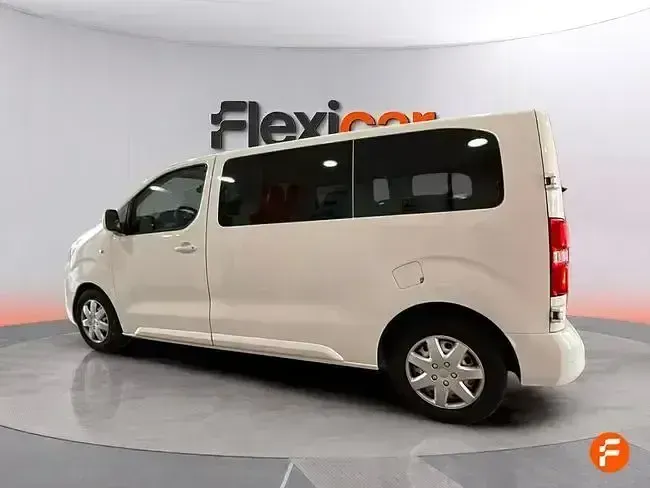 Usado Toyota Proace Verso Advance 120 CV (88 kW) 2021 Blanco Familiar