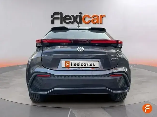 Usado Toyota C-HR Advance 184 CV (135 kW) 2025 Gris SUV