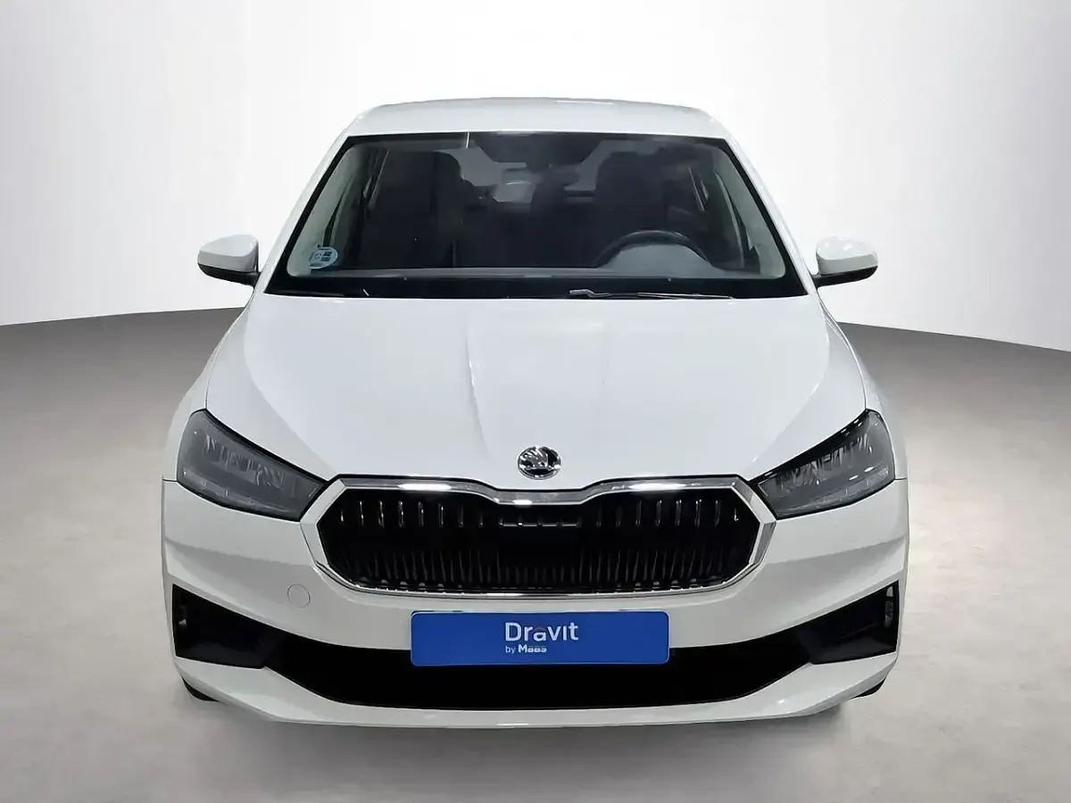 Usado Skoda Fabia Active 95 CV (69 kW) 2022 Blanco Utilitario