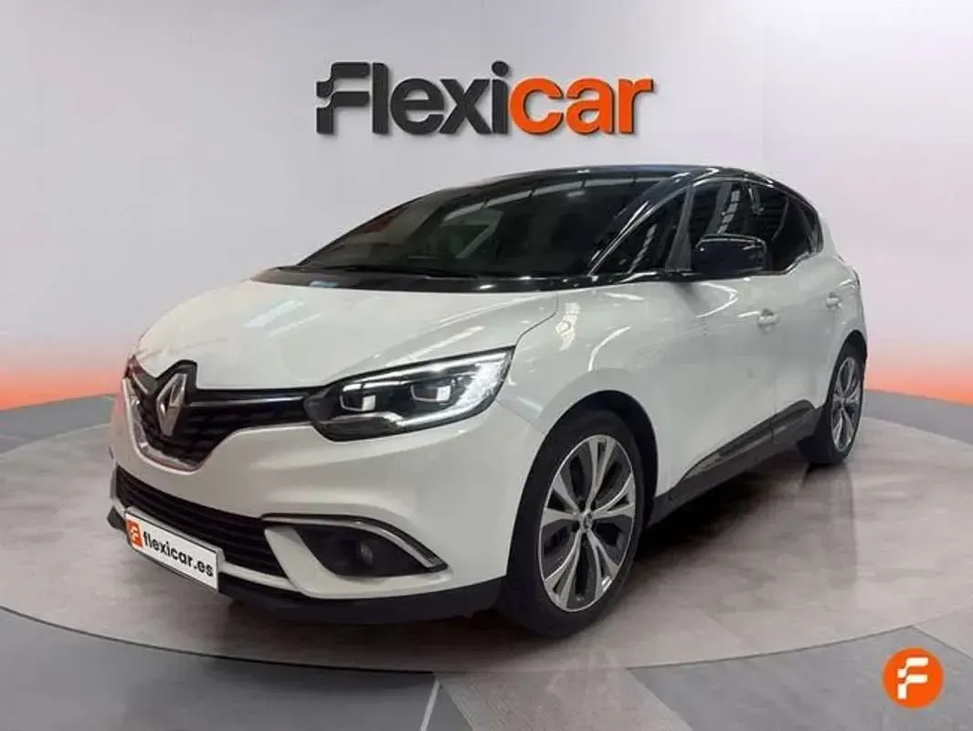 Usado Renault Scenic E-Tech Zen 140 CV (102 kW) 2018 Negro Monovolumen