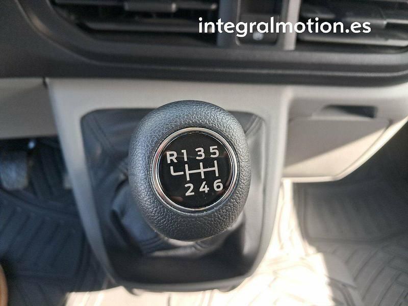 Usado Ford Transit Custom Trend 136 CV (100 kW) 2024 Blanco Van