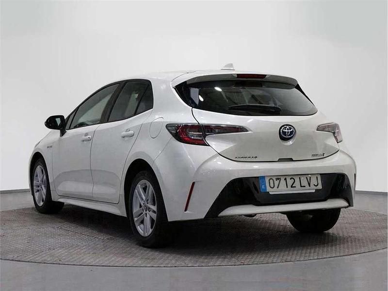 Usado Toyota Corolla Active 122 CV (89 kW) 2021 Berlina