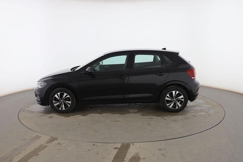 Usado VW Polo Advance 95 CV (69 kW) 2021 Negro Utilitario