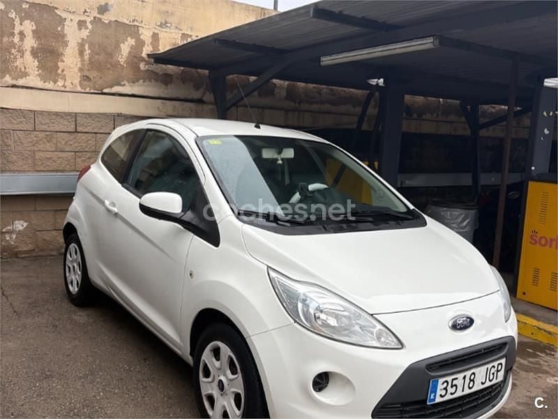 Blanco Usado 2015 Ford Ka Grand Prix III Berlina | 6500 € (Precio justo) - Imagen 1/4