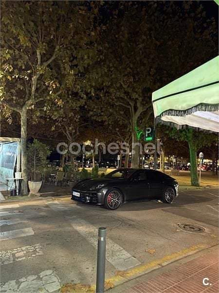 Usado Porsche Panamera 4S 544 CV (400 kW) 2025 Gris / plata Berlina