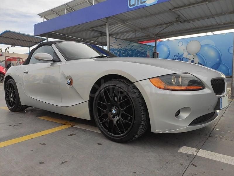 Usado BMW Z4 170 CV (125 kW) 2004 Gris / plata Descapotable