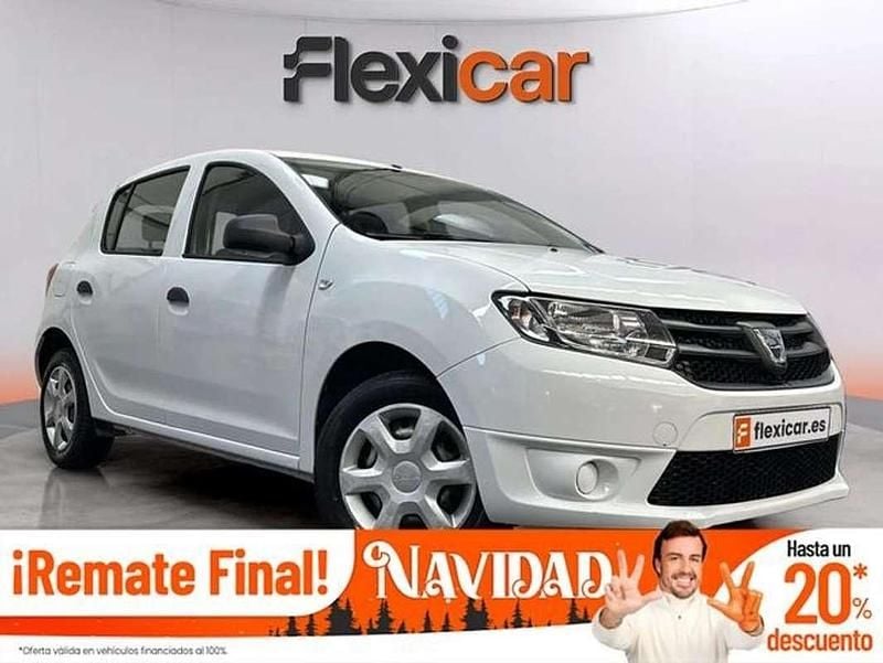 Blanco Usado 2016 Dacia Sandero Ambiance Utilitario | 7990 € (Precio justo) - Imagen 1/4