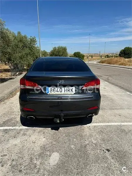 Usado Hyundai i40 115 CV (84 kW) 2013 Azul Berlina