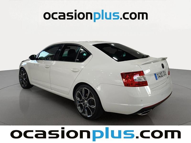 Usado Skoda Octavia RS 184 CV (135 kW) 2016 Blanco Utilitario