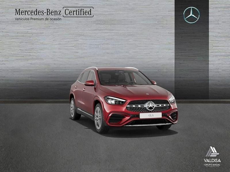 Rojo Usado 2024 Mercedes GLA250 AMG line SUV | 45.200 € (Precio justo) - Imagen 1/4