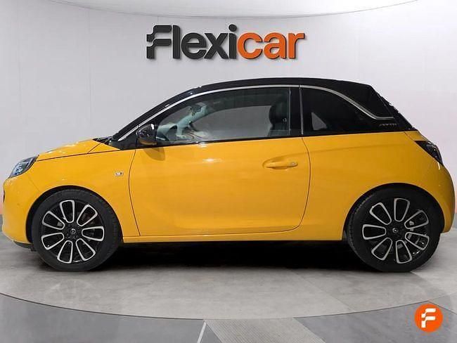 Usado Opel Adam Glam 87 CV (63 kW) 2018 Amarillo Utilitario
