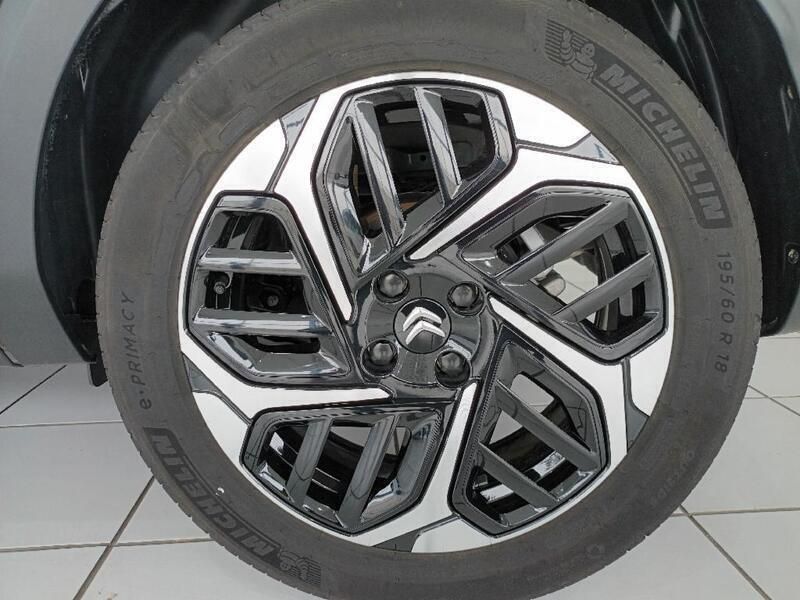 Otro Usado 2023 Citroën C4 Feel Berlina | 17.500 € (Precio justo) - Imagen 1/3