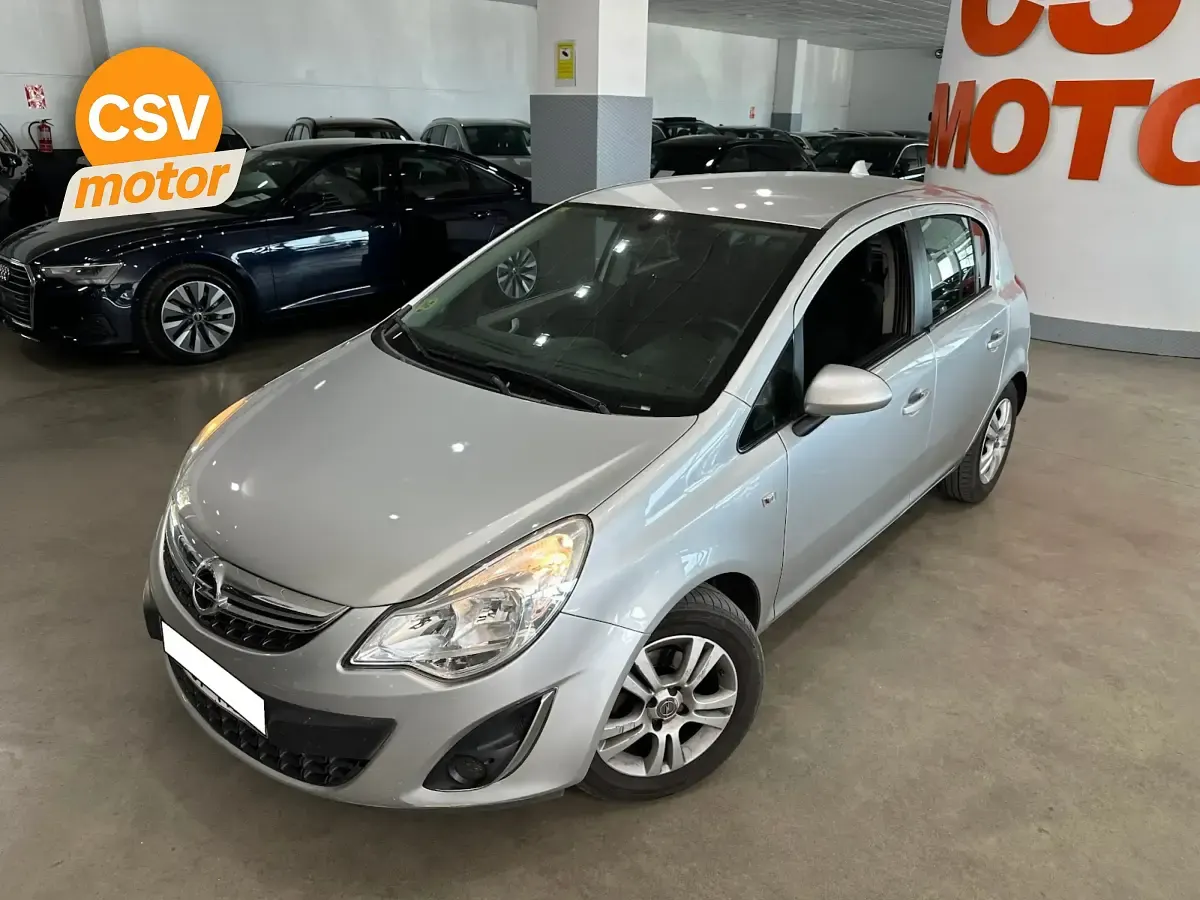 Usado Opel Corsa Enjoy 95 CV (69 kW) 2011 Utilitario