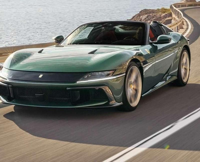 Usado Ferrari SF90 829 CV (609 kW) 2025 Verde Coupe