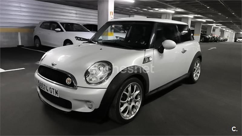 Usado Mini Cooper D 110 CV (80 kW) 2010 Gris / plata Utilitario