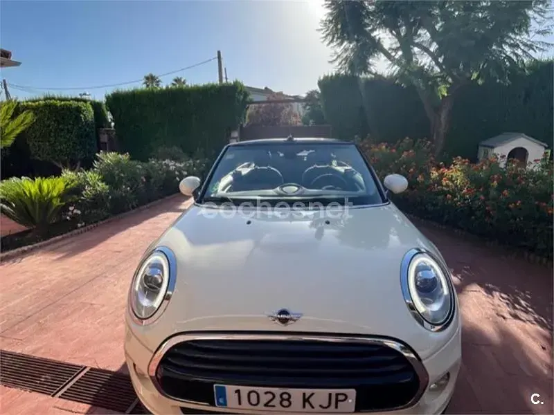 Usado Mini Cooper Cabriolet 136 CV (100 kW) 2018 Blanco Descapotable