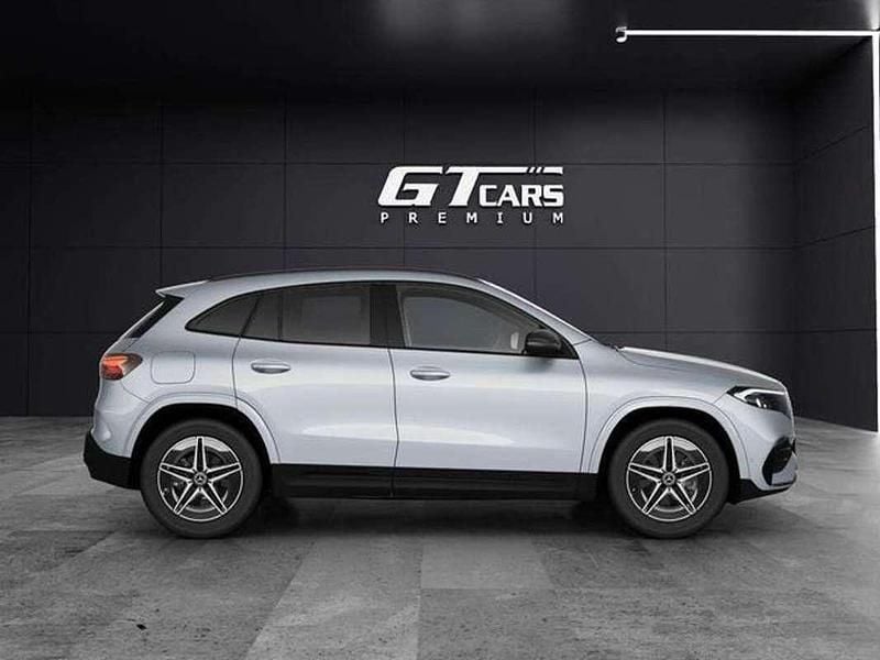 Usado Mercedes EQA250+ AMG 139 kW (190 CV) 2025 Plateado SUV