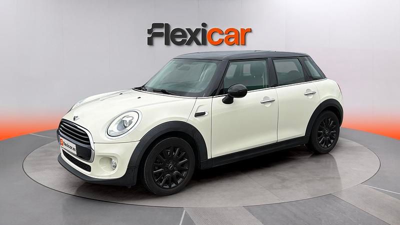 Usado Mini Cooper D 116 CV (85 kW) 2018 Blanco Utilitario