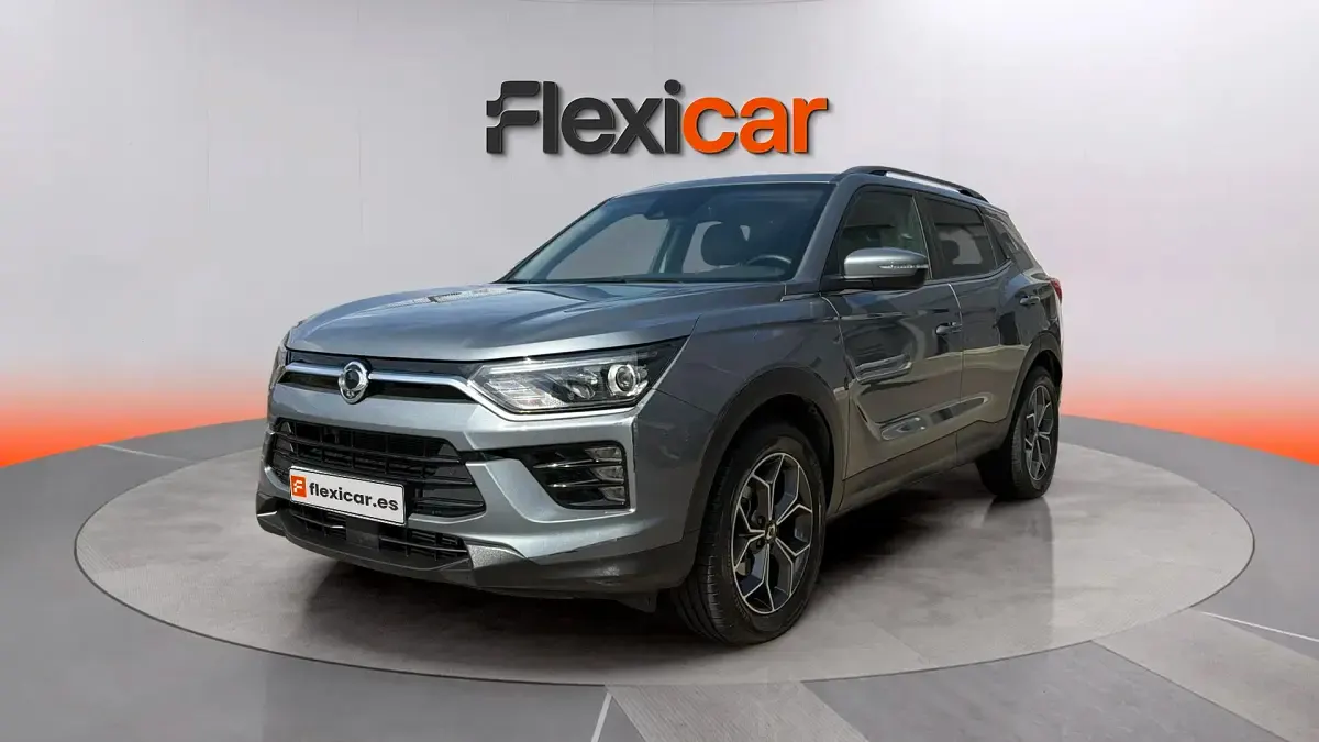 Usado SsangYong Korando Limited 149 CV (109 kW) 2023 Gris