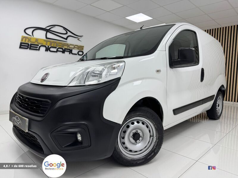 Blanco Usado 2019 Fiat Fiorino Monovolumen | 8000 € (Precio justo) - Imagen 1/4