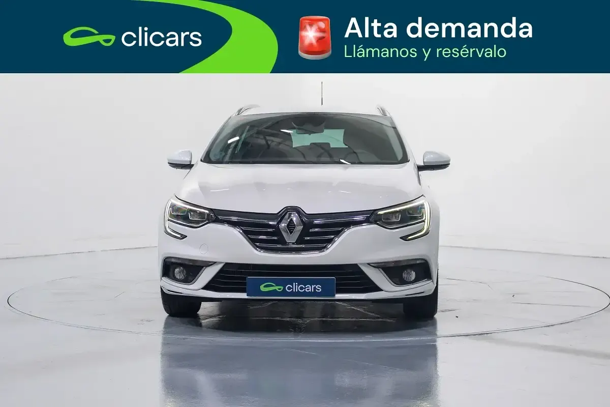 Usado Renault Mégane GrandTour Zen 140 CV (102 kW) 2019 Blanco Familiar