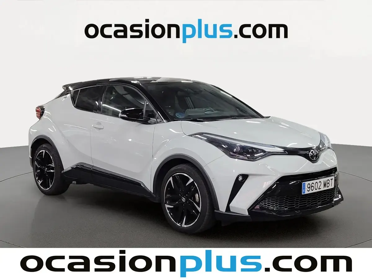 Begagnad Toyota C-HR Sport 184 HK (135 kW) 2022 Grå SUV