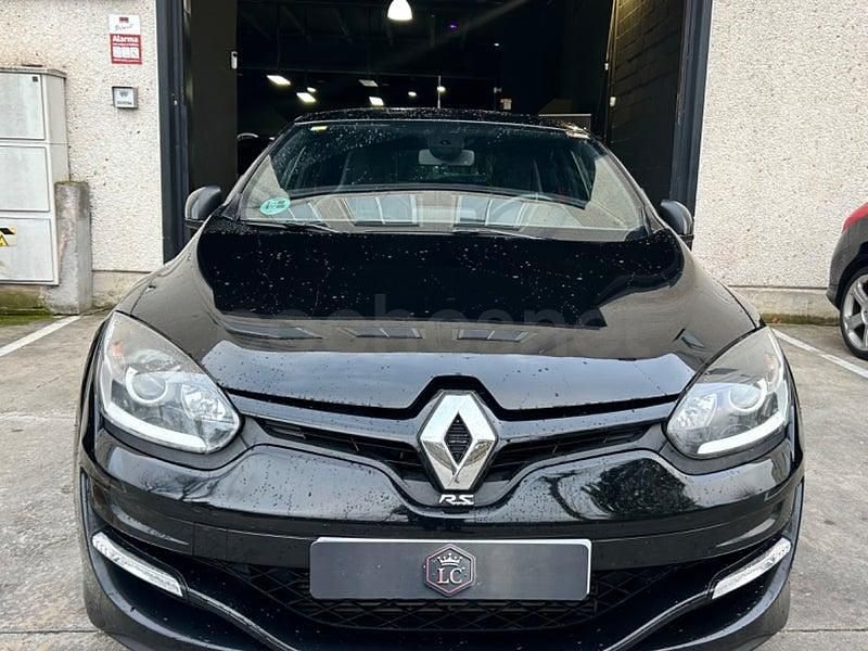 Usado Renault Mégane R.S. 275 CV (202 kW) 2015 Negro Coupe
