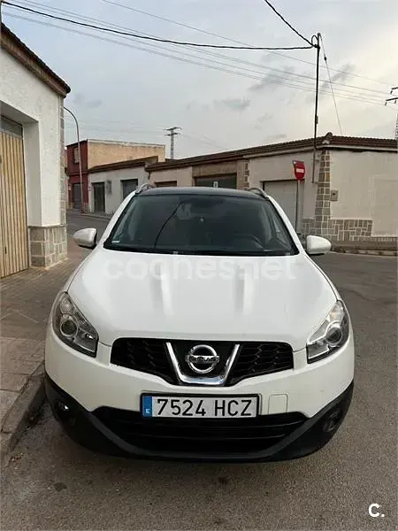 Usado Nissan Qashqai Acenta 106 CV (77 kW) 2011 Blanco SUV