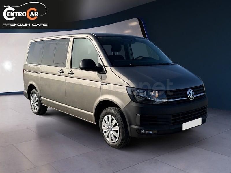 Usado VW Caravelle Trendline 102 CV (75 kW) 2017 Beige Monovolumen