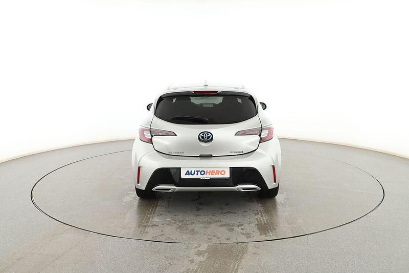 Usado Toyota Corolla 184 CV (135 kW) 2019 Gris Berlina