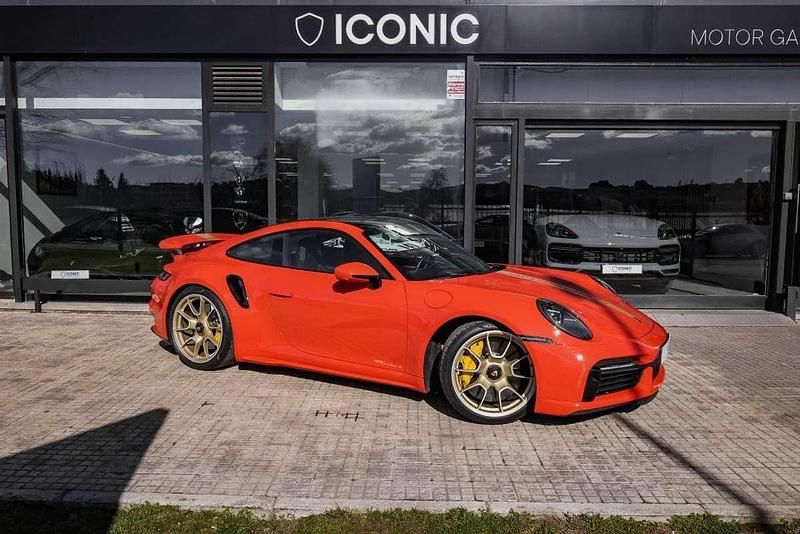 Usado Porsche 992 650 CV (478 kW) 2022 Naranja Coupe