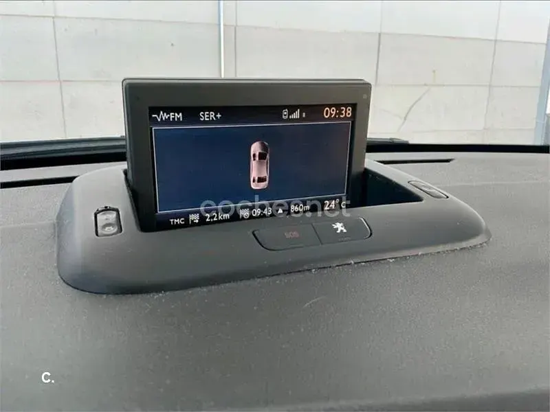 Usado Peugeot 5008 Premium 110 CV (80 kW) 2011 Negro Monovolumen
