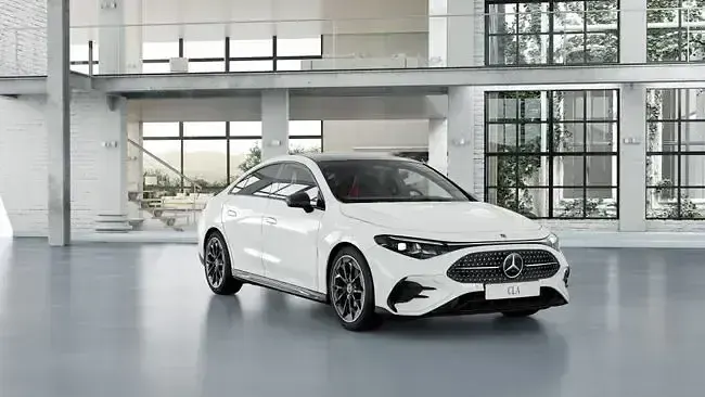 Usado Mercedes CLA180 136 CV (100 kW) 2026 Berlina