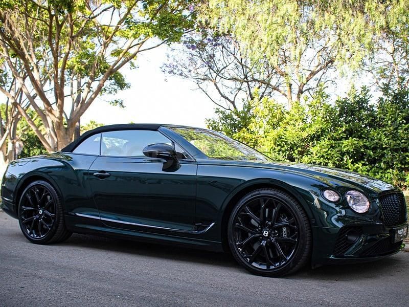 Usado Bentley Continental GT Convertible 550 CV (404 kW) 2023 Verde Descapotable