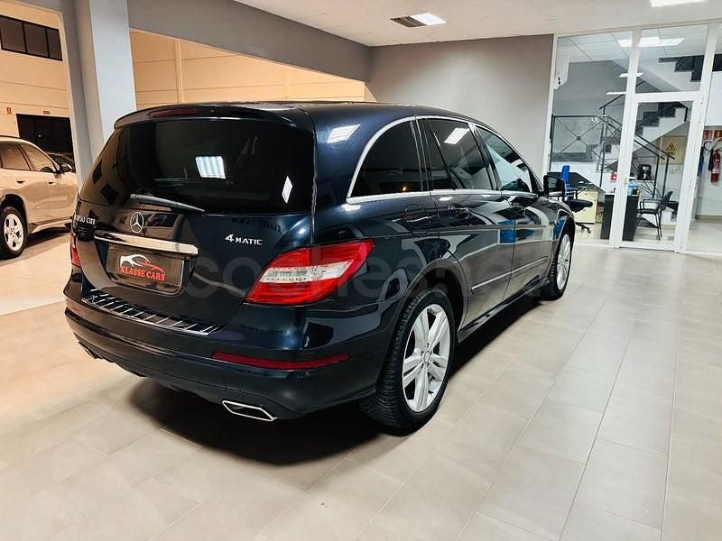 Usado Mercedes R350 265 CV (194 kW) 2011 Azul Monovolumen