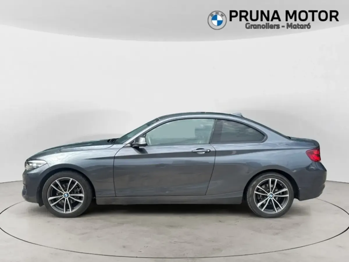 Usado BMW 218 Executive 150 CV (110 kW) 2021 Gris Coupe