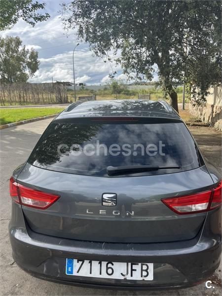 Gris / plata Usado 2015 Seat Leon ST Style Familiar | 8700 € (Precio justo) - Imagen 1/4