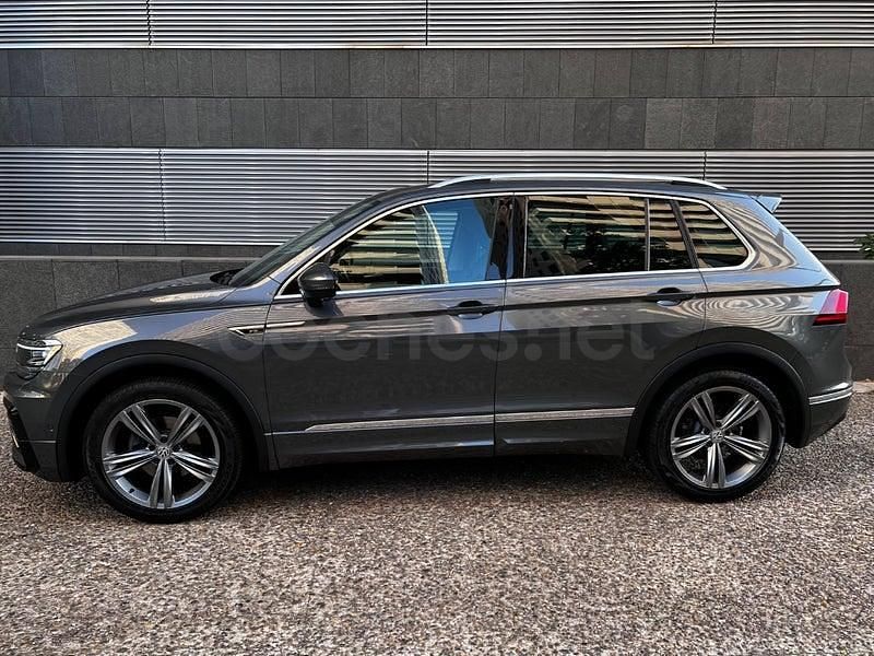 Usado VW Tiguan Sportline 150 CV (110 kW) 2019 Gris / plata SUV