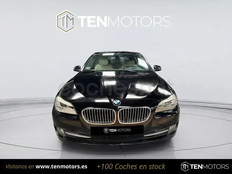Usado BMW 520 Comfort Edition 184 CV (135 kW) 2012 Negro Familiar