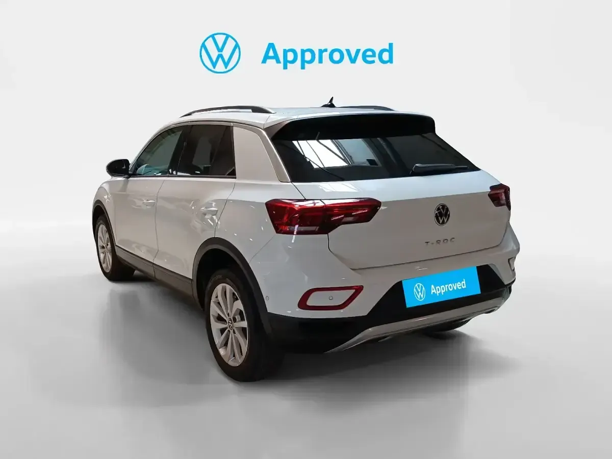 Usado VW T-Roc 116 CV (85 kW) 2024 Blanco SUV