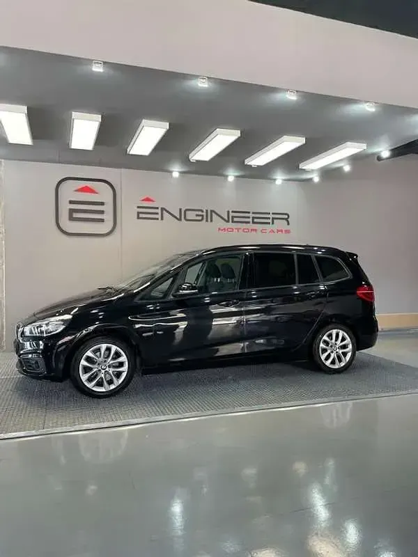 Usado BMW 218 Sport Line 150 CV (110 kW) 2016 Negro Monovolumen