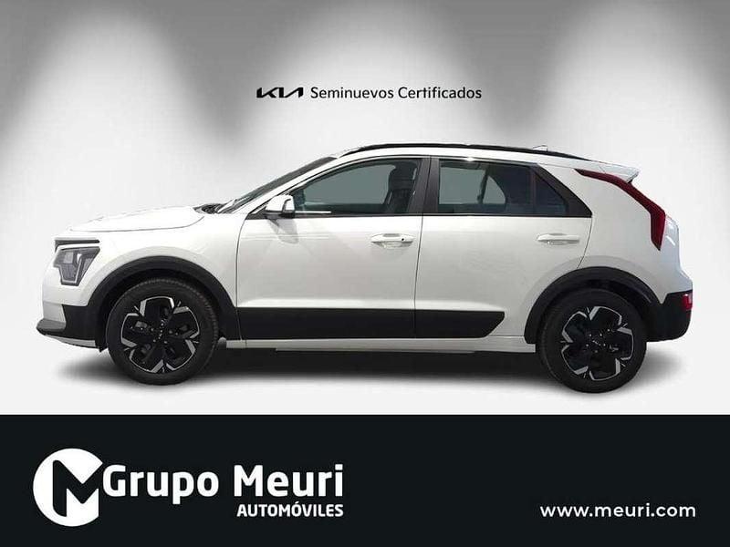 Usado Kia Niro 150 kW (204 HP) 2023 Branco SUV