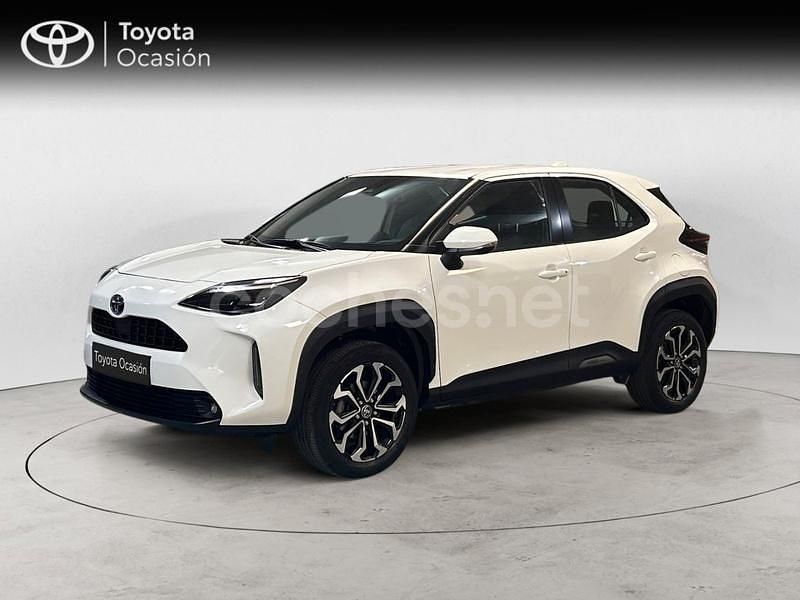 Blanco Usado 2022 Toyota Yaris Cross Active SUV | 23.995 € (Un poco caro) - Imagen 1/4