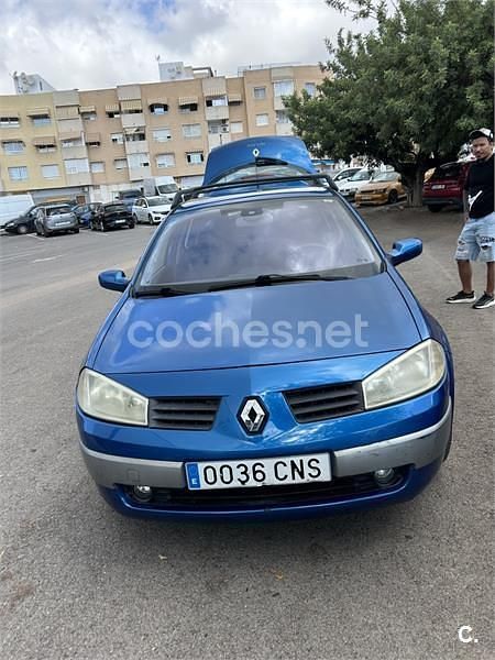 Usado Renault Mégane II 115 CV (84 kW) 2003 Azul Berlina