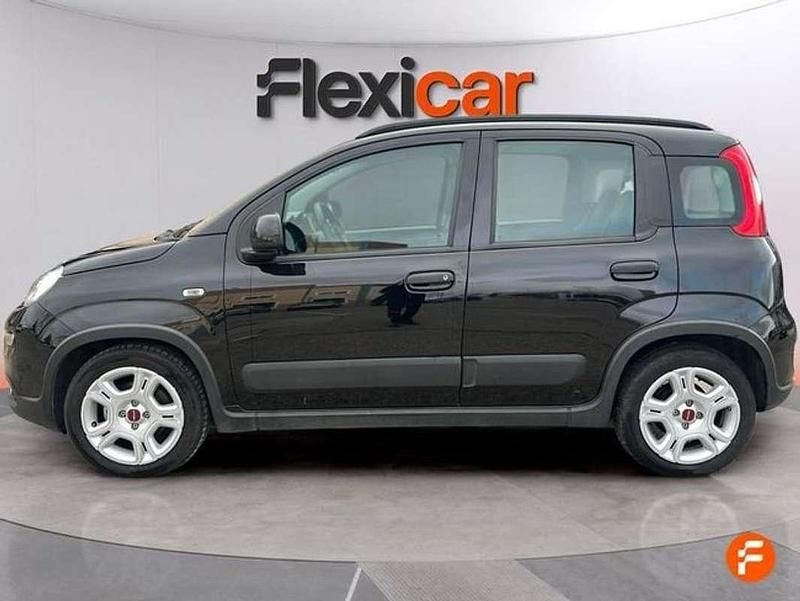 Usado Fiat Panda 71 CV (52 kW) 2022 Negro Berlina