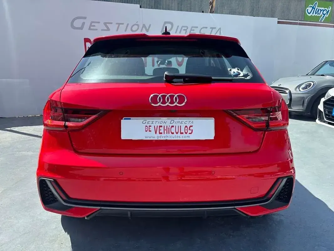 Usado Audi A1 Sportback S-Line 95 CV (69 kW) 2022 Rojo Utilitario