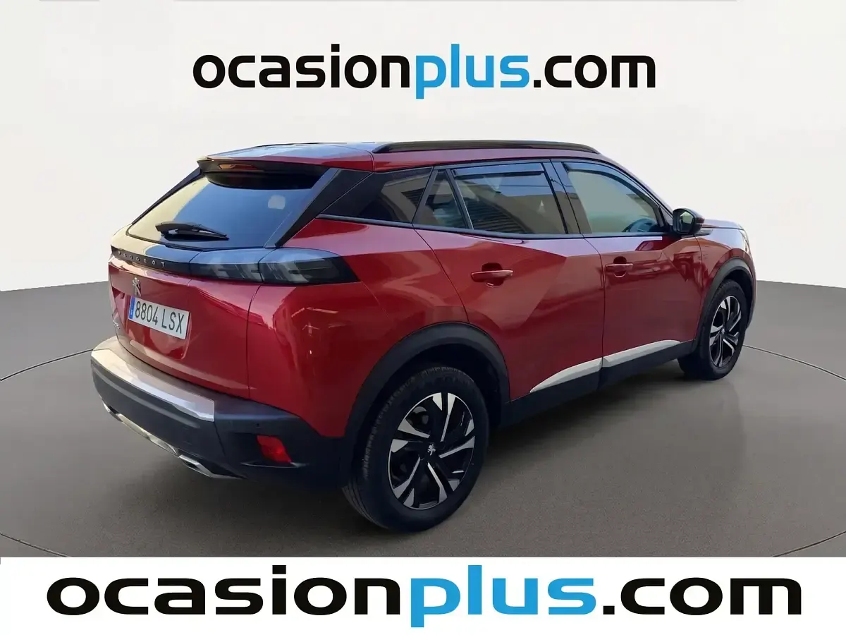 Usado Peugeot 2008 Allure 130 CV (95 kW) 2021 Rojo SUV