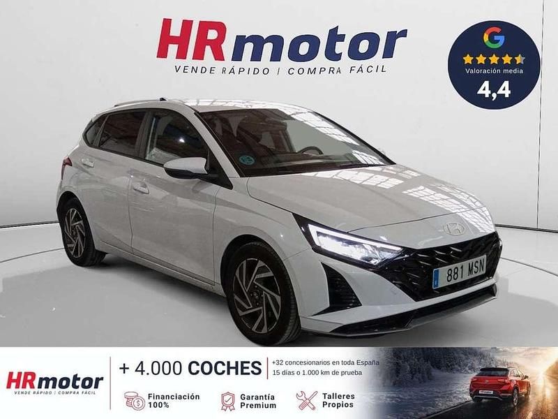 Usado Hyundai i20 102 CV (75 kW) 2024 Blanco Utilitario